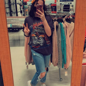 Meet your Posher, Leah